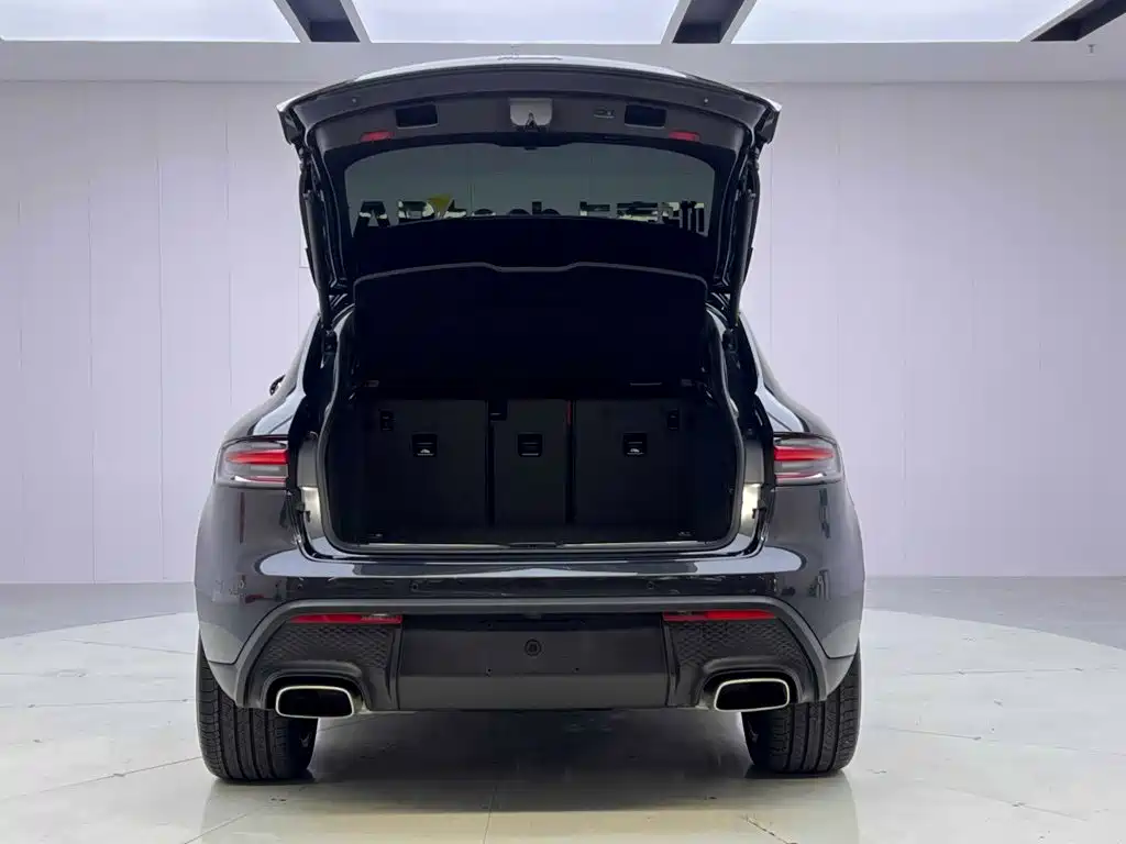 Porsche Macan — фото 9
