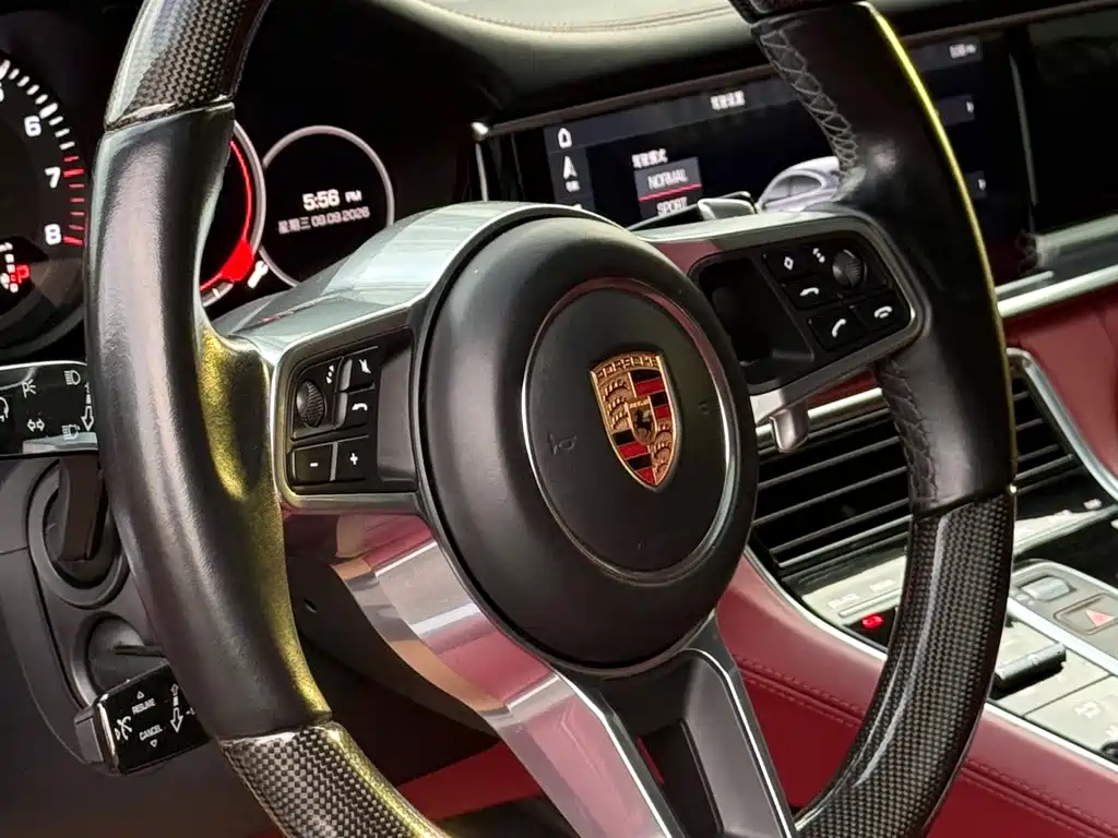 Porsche Panamera — фото 11