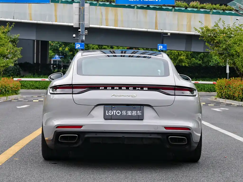Porsche Panamera — фото 5