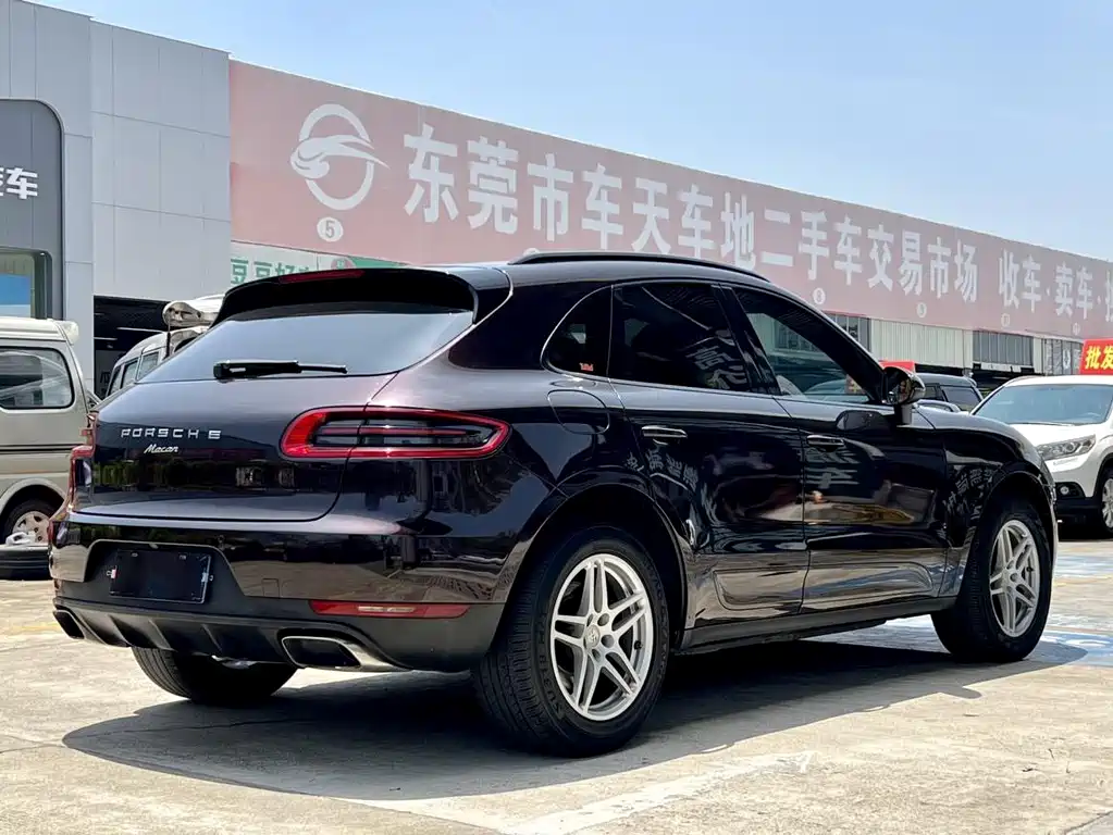 Porsche Macan — фото 7