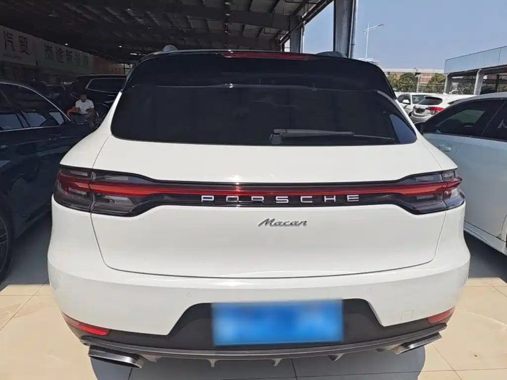Porsche Macan — фото 6