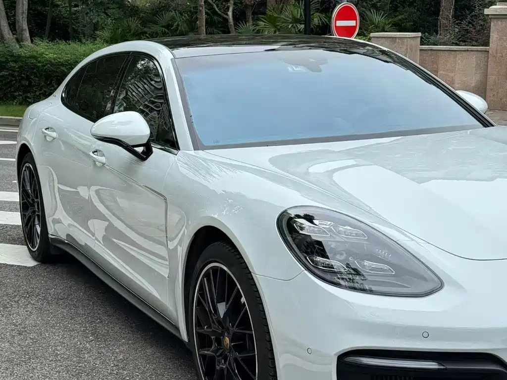 Porsche Panamera — фото 3