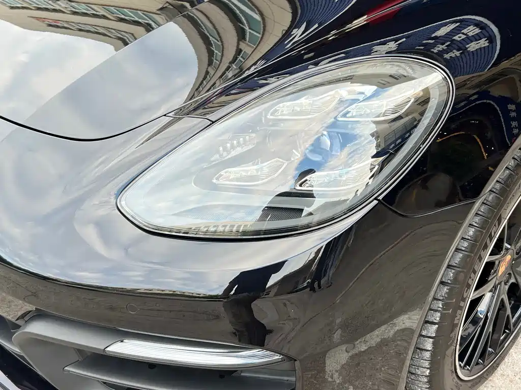Porsche Panamera — фото 18
