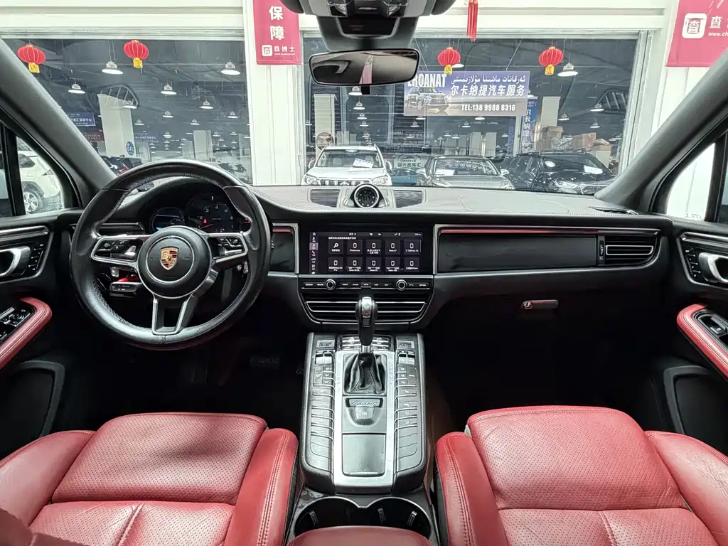 Porsche Macan — фото 5