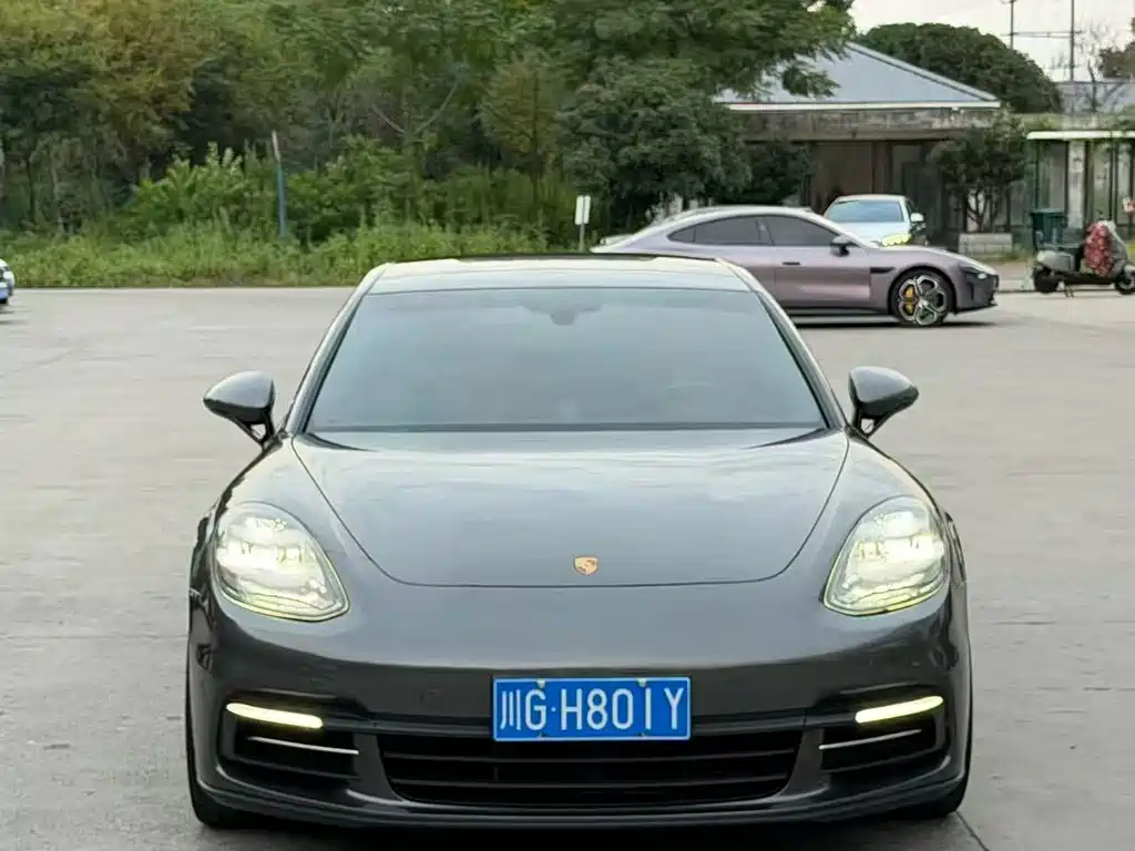 Porsche Panamera — фото 2