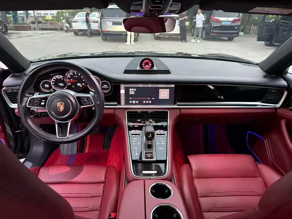 Porsche Panamera — фото 4
