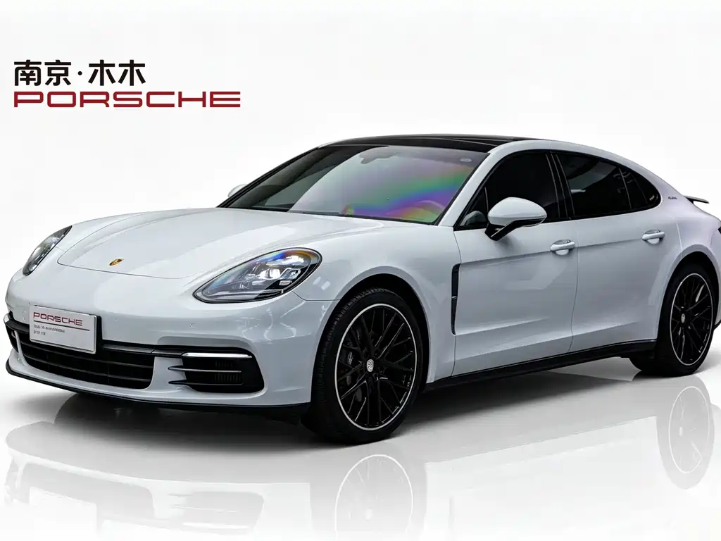 Porsche Panamera — фото 1