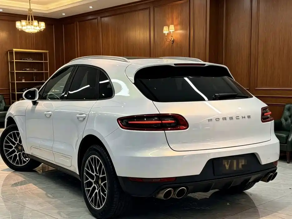 Porsche Macan — фото 8