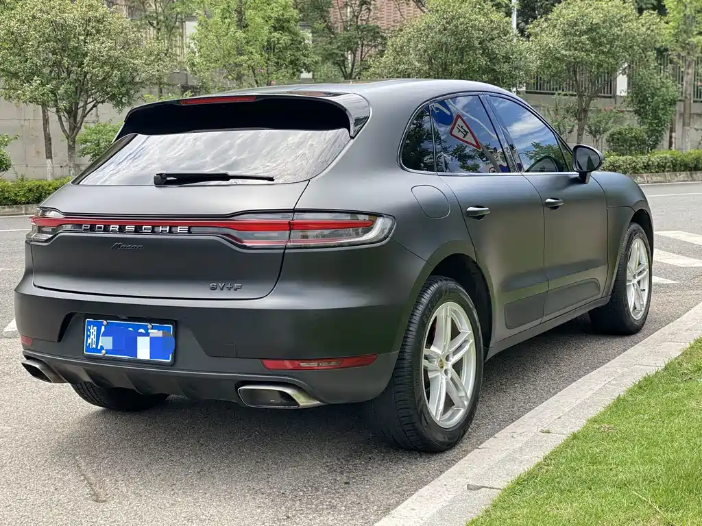 Porsche Macan — фото 7