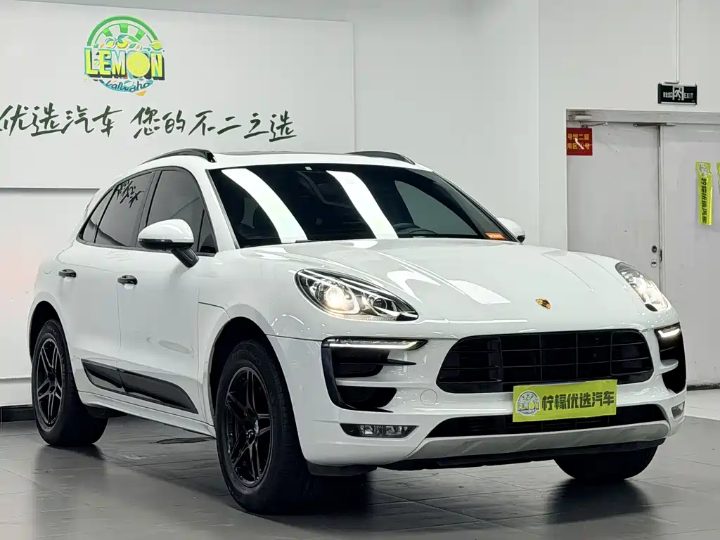 Porsche Macan — фото 5