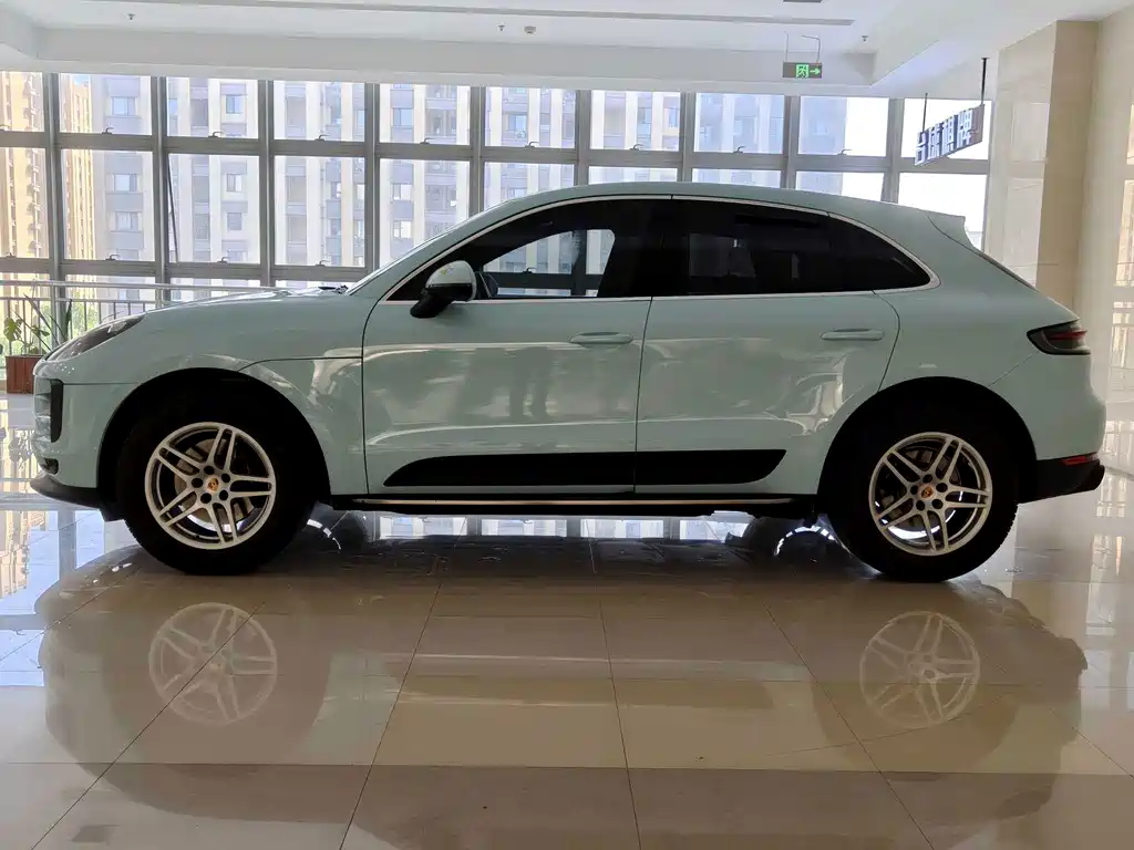 Porsche Macan — фото 4