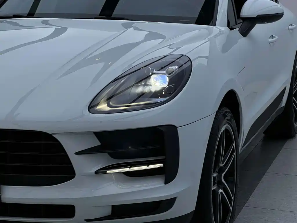 Porsche Macan — фото 3