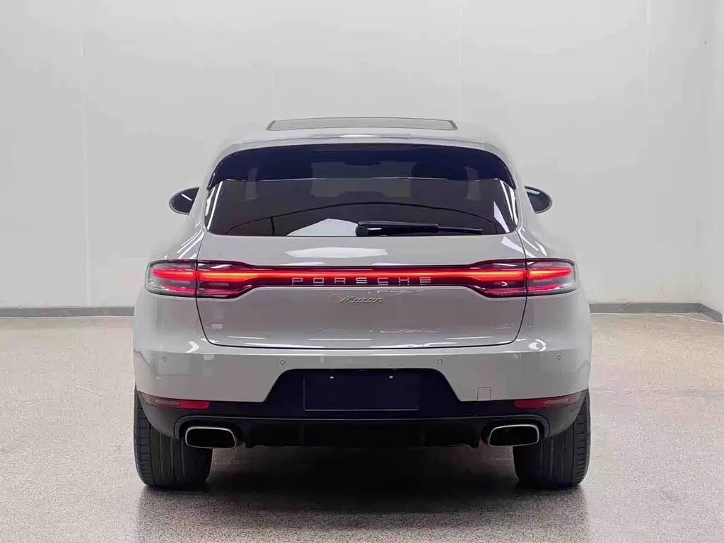 Porsche Macan — фото 29
