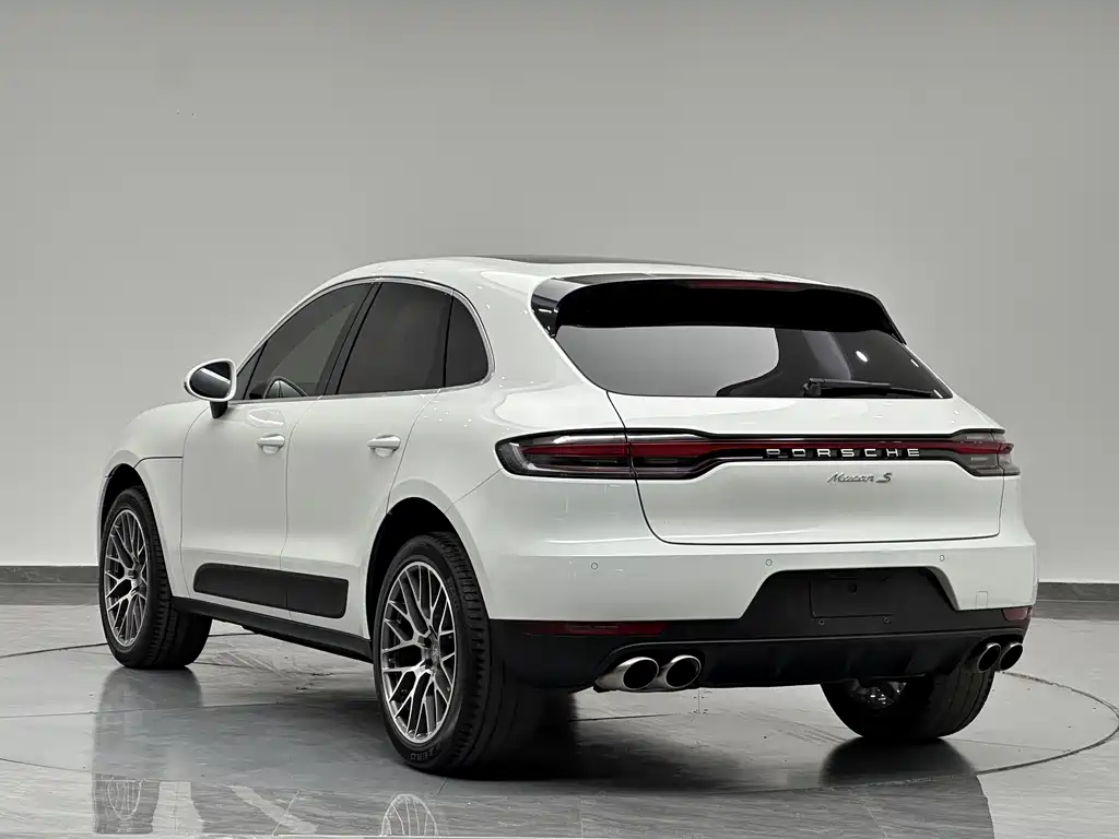 Porsche Macan — фото 6