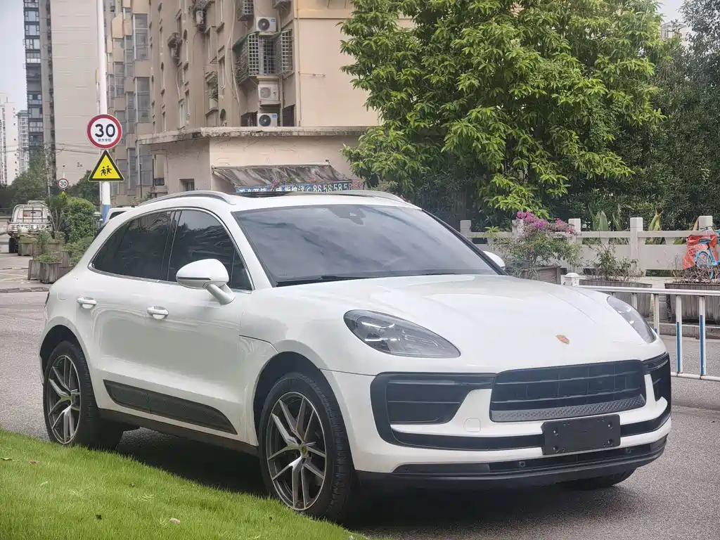 Porsche Macan — фото 3