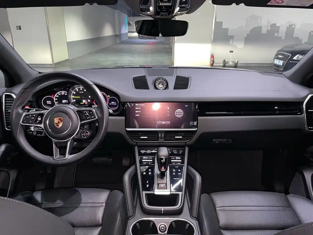Porsche Cayenne Hybrid — фото 6