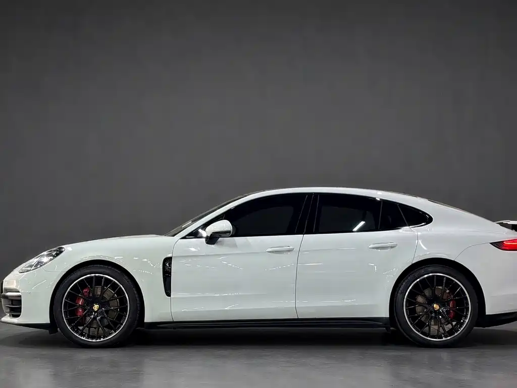 Porsche Panamera — фото 3
