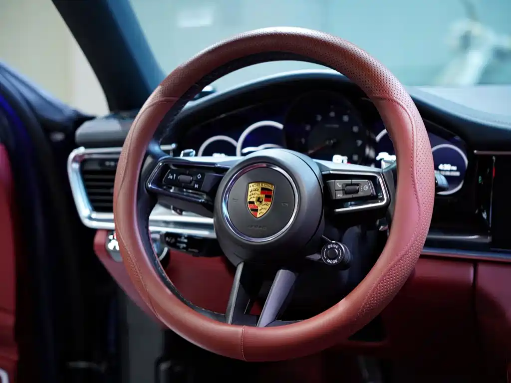 Porsche Panamera — фото 42