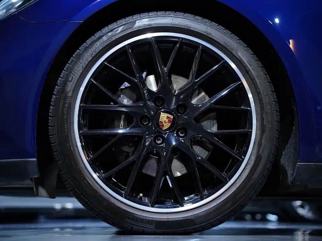 Porsche Panamera — фото 9