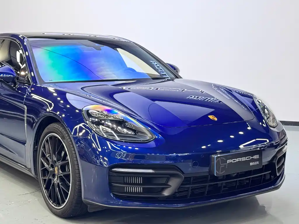 Porsche Panamera — фото 13