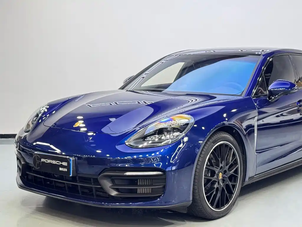 Porsche Panamera — фото 10