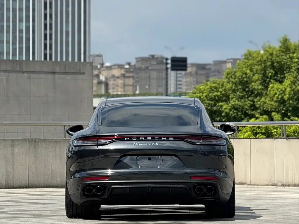 Porsche Panamera — фото 4