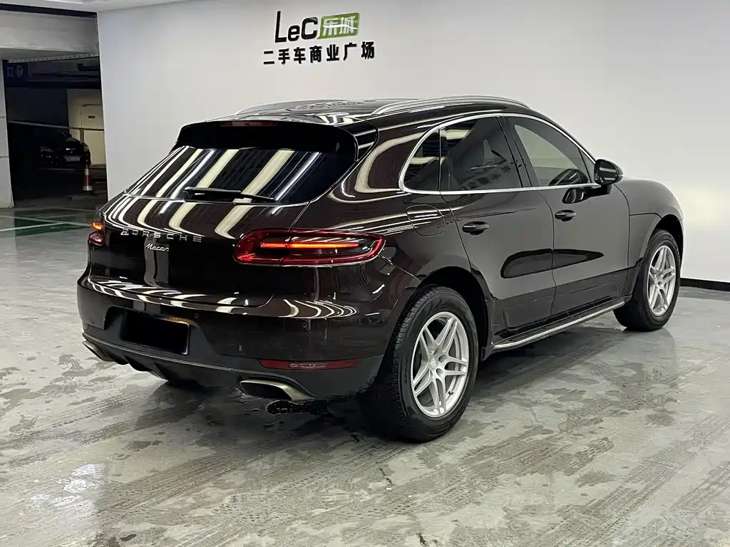 Porsche Macan — фото 4