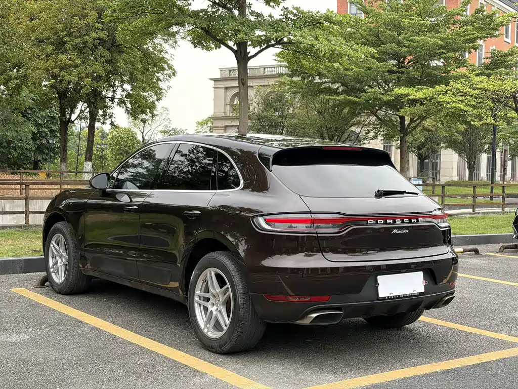 Porsche Macan — фото 4