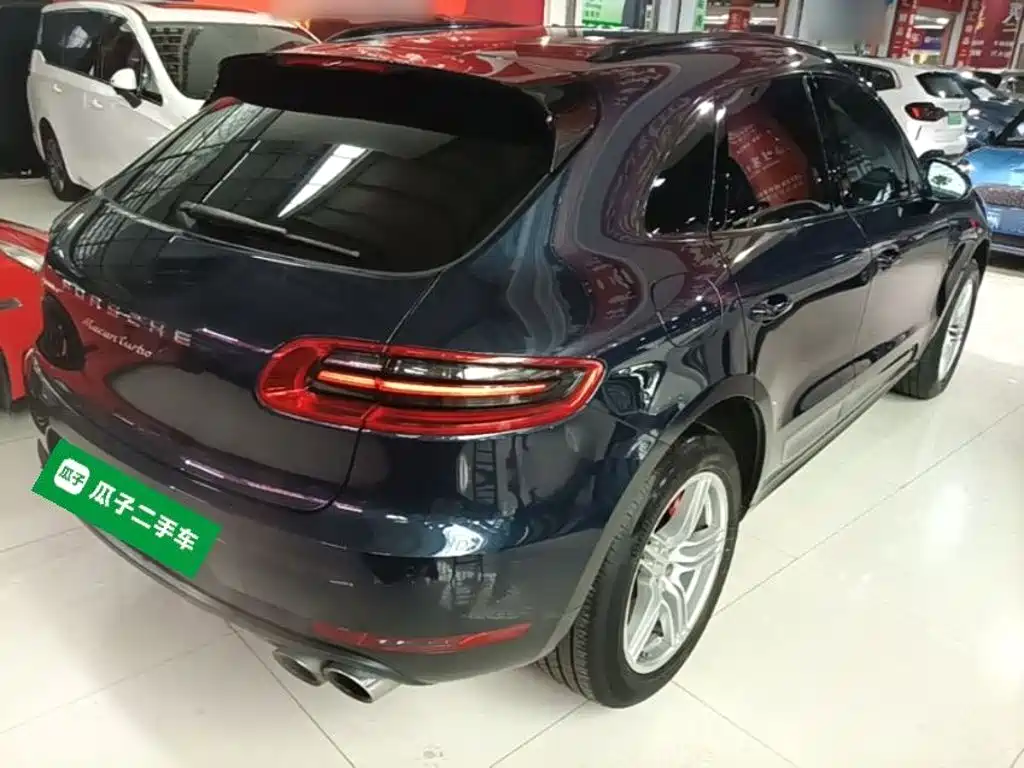 Porsche Macan — фото 5