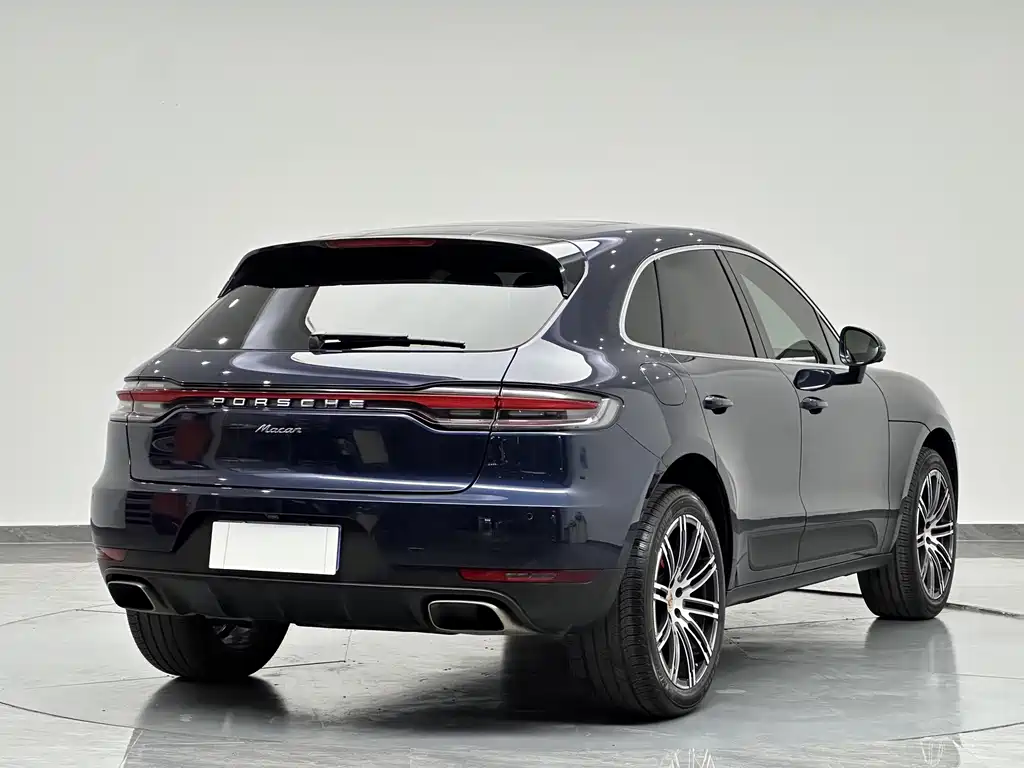 Porsche Macan — фото 6