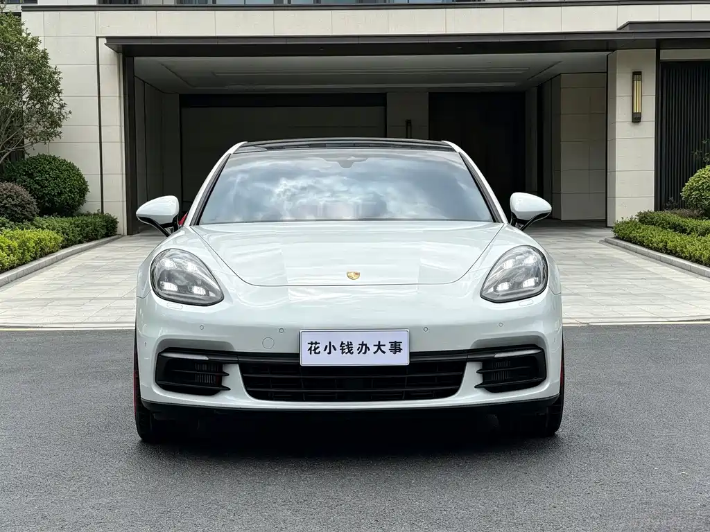 Porsche Panamera — фото 2