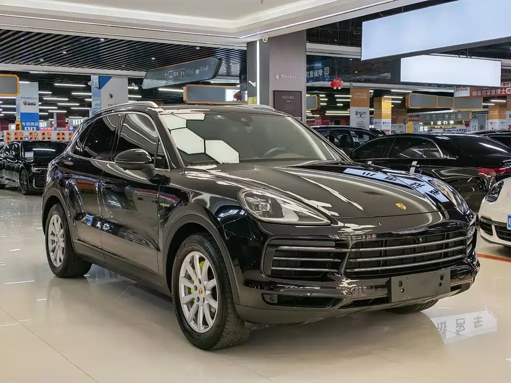 Porsche Cayenne Hybrid — фото 3