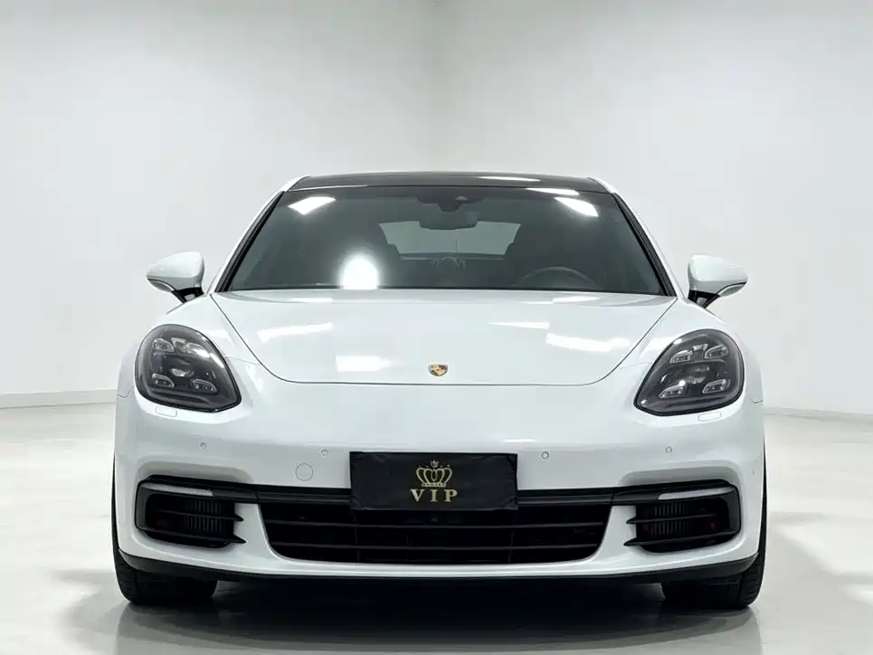 Porsche Panamera — фото 2