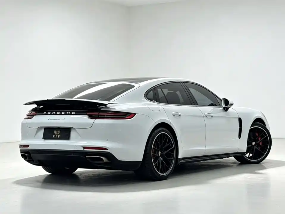 Porsche Panamera — фото 7