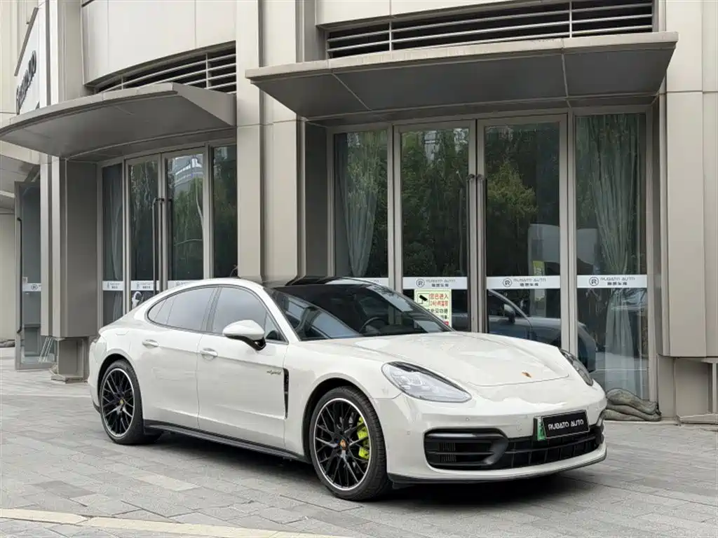 Porsche Panamera Hybrid — фото 4