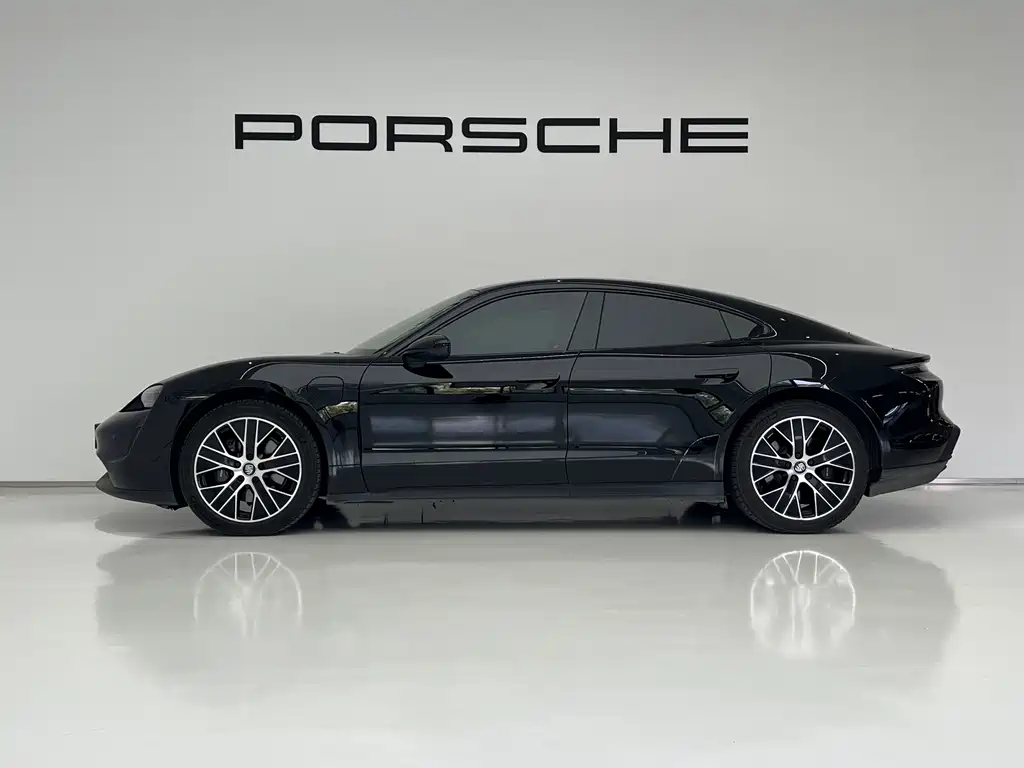 Porsche Taycan — фото 2