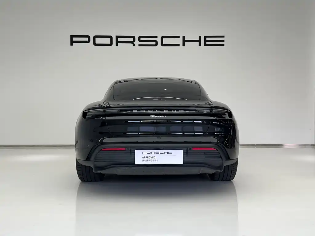 Porsche Taycan — фото 6