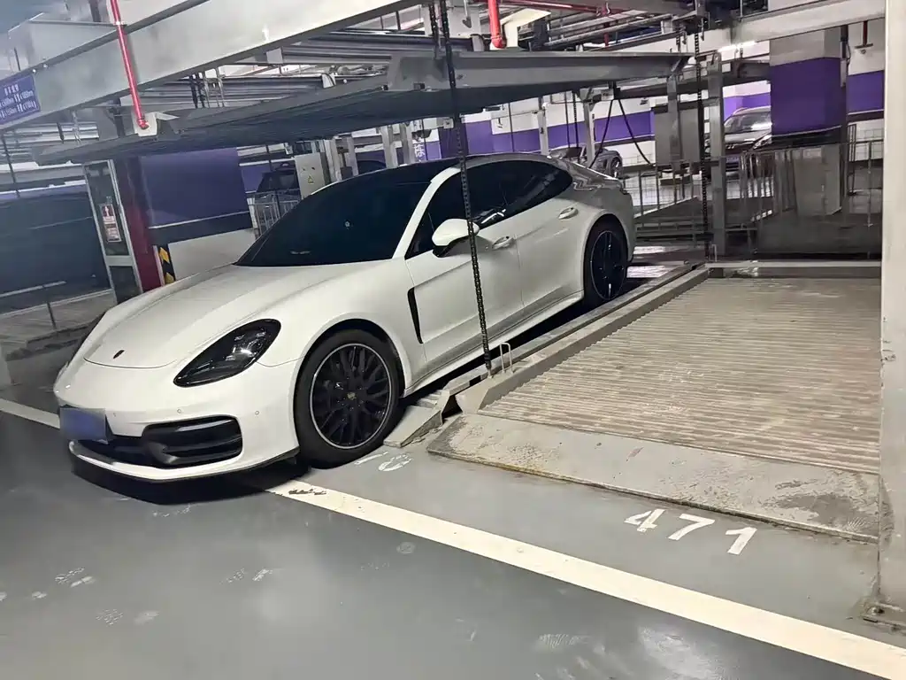 Porsche Panamera — фото 2