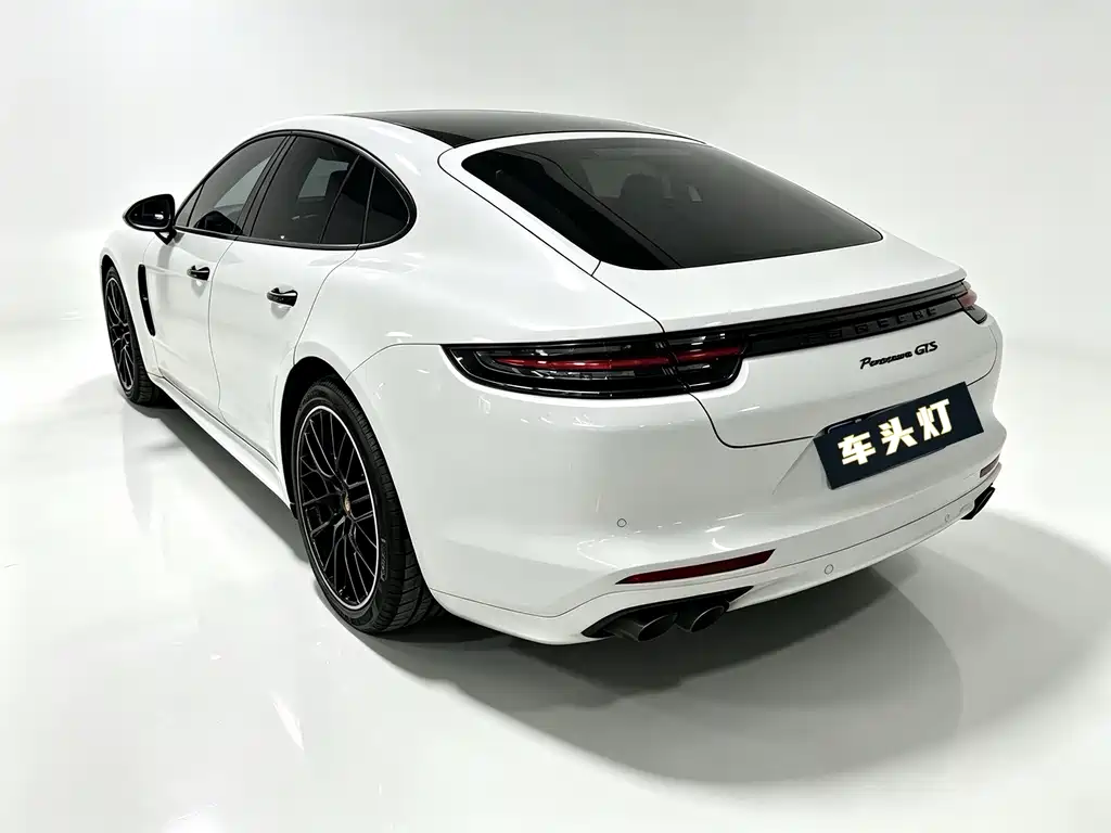 Porsche Panamera — фото 4