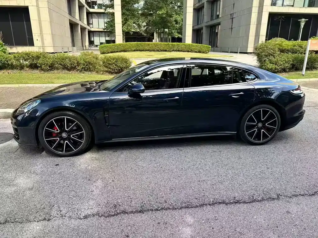 Porsche Panamera — фото 4