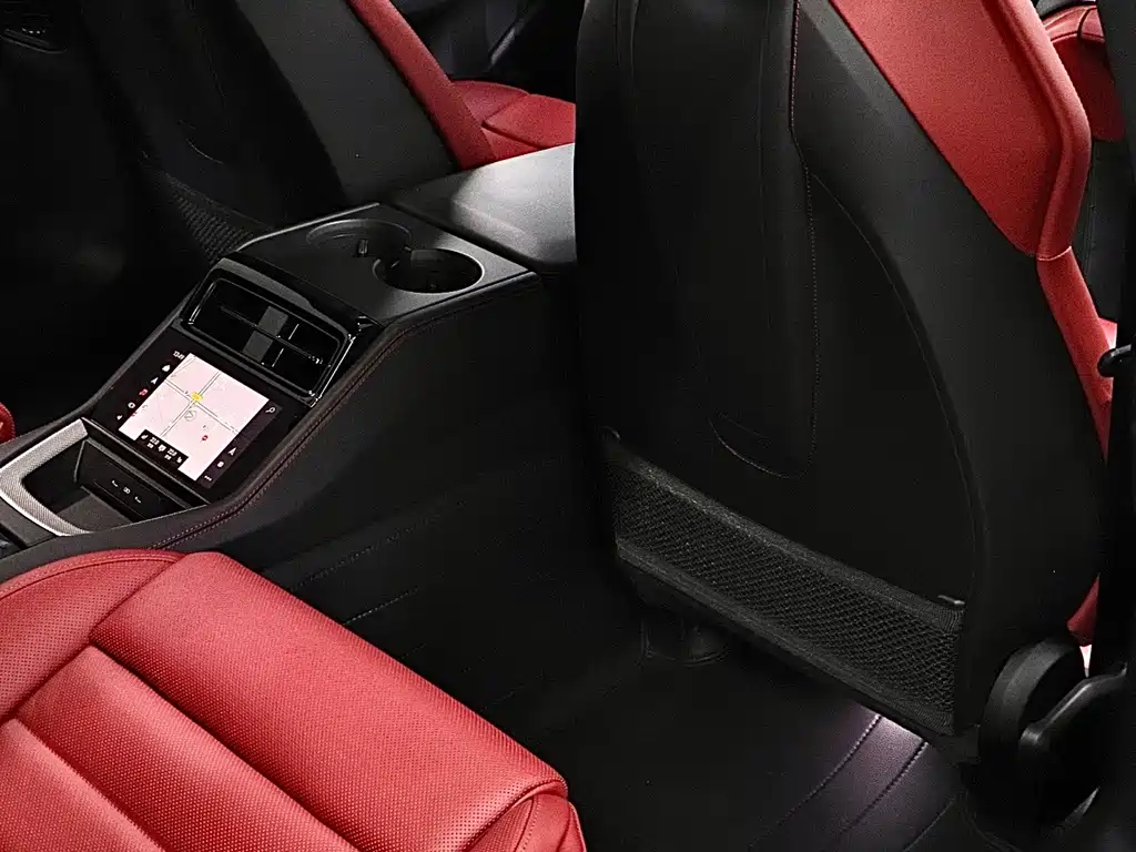 Porsche Panamera — фото 16