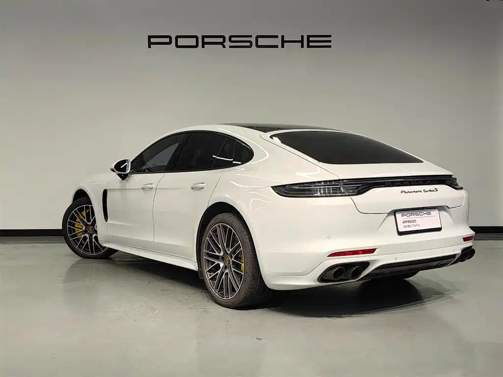 Porsche Panamera — фото 2