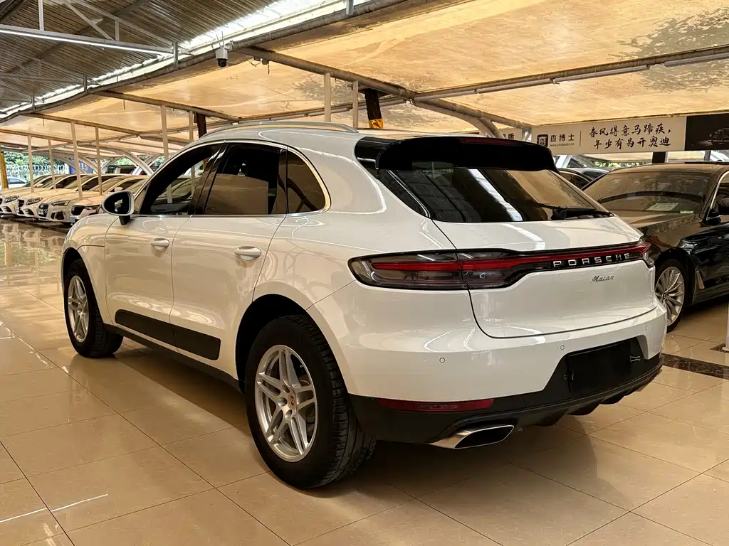 Porsche Macan — фото 6