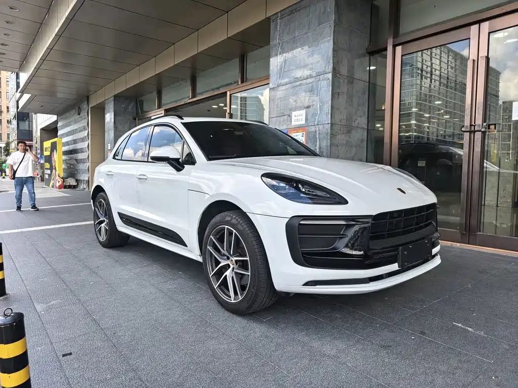 Porsche Macan — фото 3