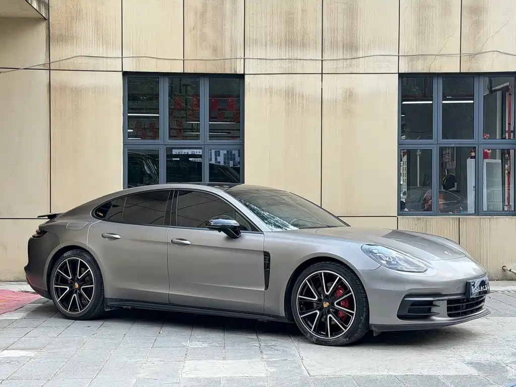Porsche Panamera — фото 3