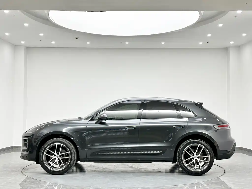 Porsche Macan — фото 5