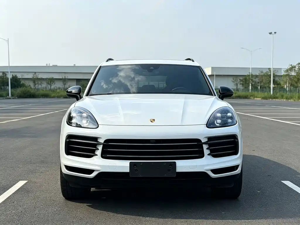 Porsche Cayenne — фото 2