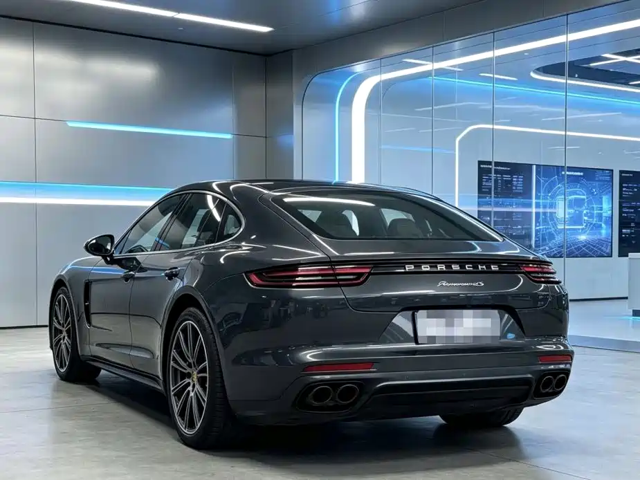 Porsche Panamera — фото 5