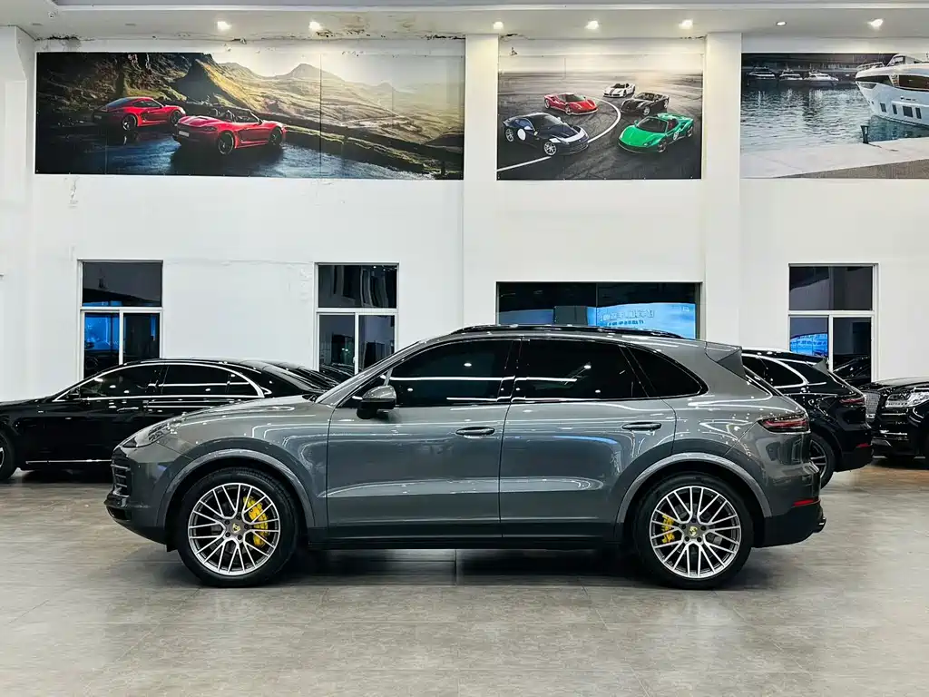 Porsche Cayenne — фото 3