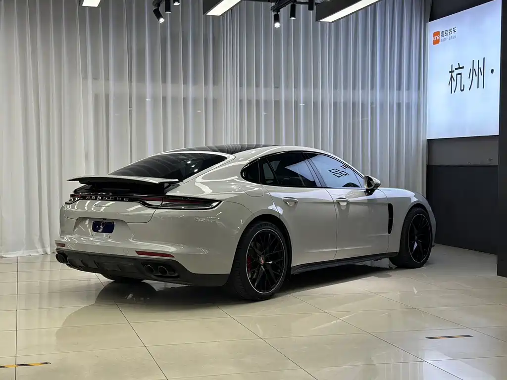 Porsche Panamera — фото 4